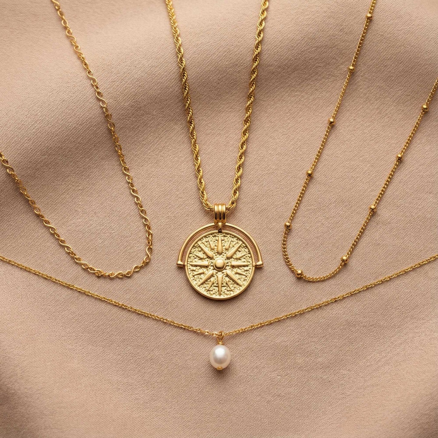 Selene Sun Necklace