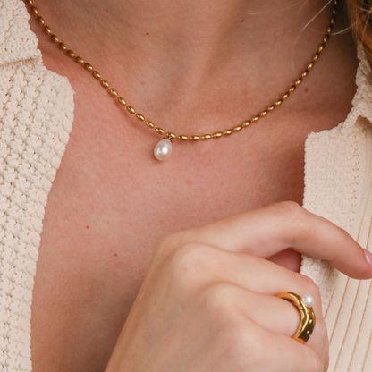 Callista Pearl Necklace