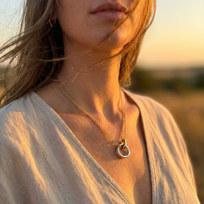 Ianthe Unity Necklace