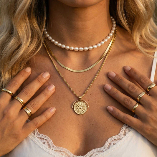 Selene Sun Necklace