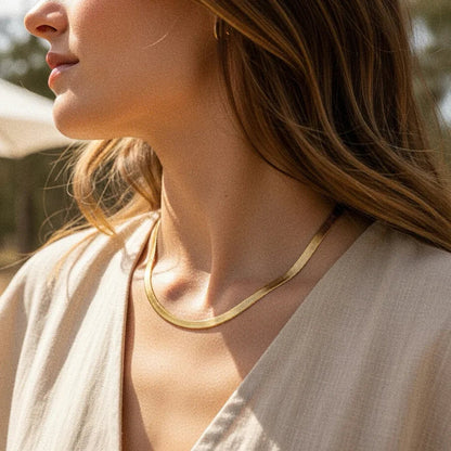 Eleanor Regal Herringbone Necklace