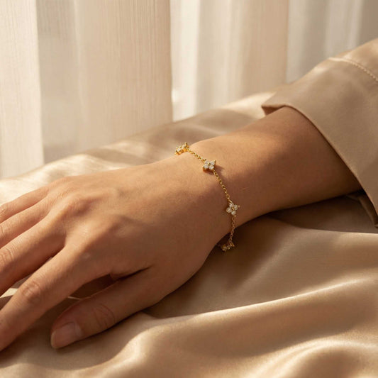 Eleanor Crystal Flower Bracelet