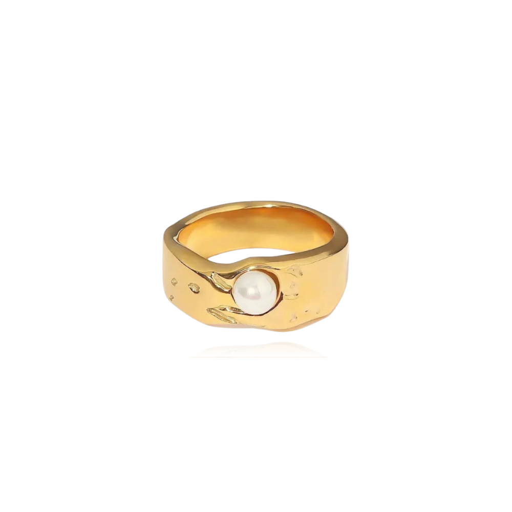 Margot Gold Statement Ring