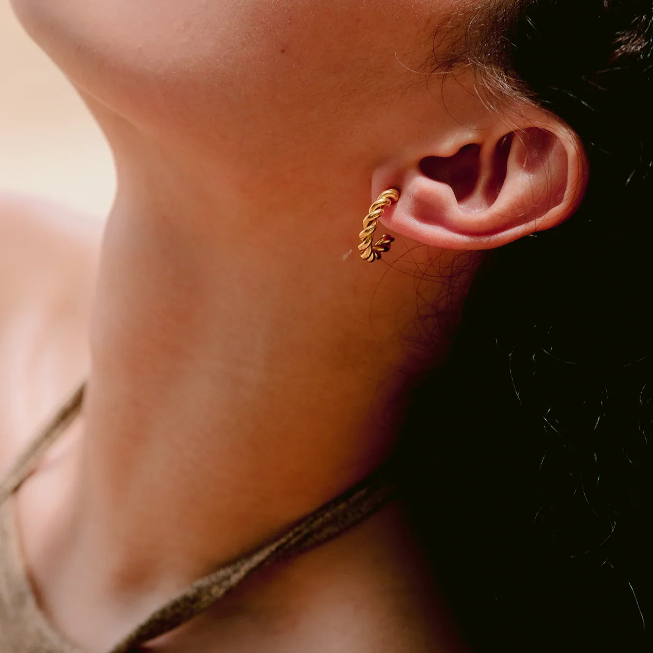 Sophie Twisted Hoop Earrings