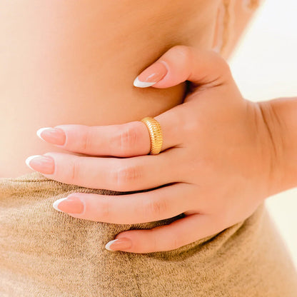 Catherine Tudor Sovereign Band