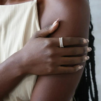 Victoria Sparkle Ring