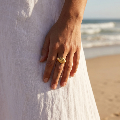 Isabella Windsor Croissant Ring