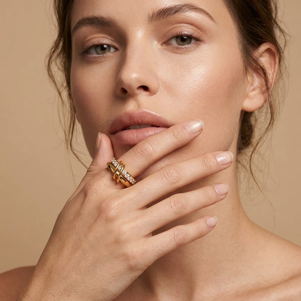 Alison Regal Layers