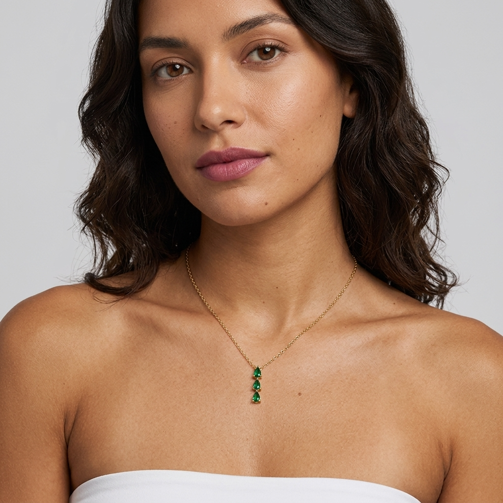 Victoria Teardrop Radiance