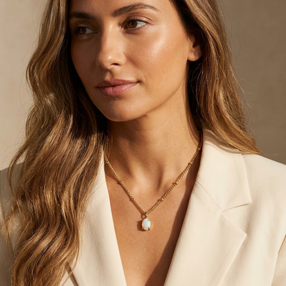 Elara Opal Pendant Necklace