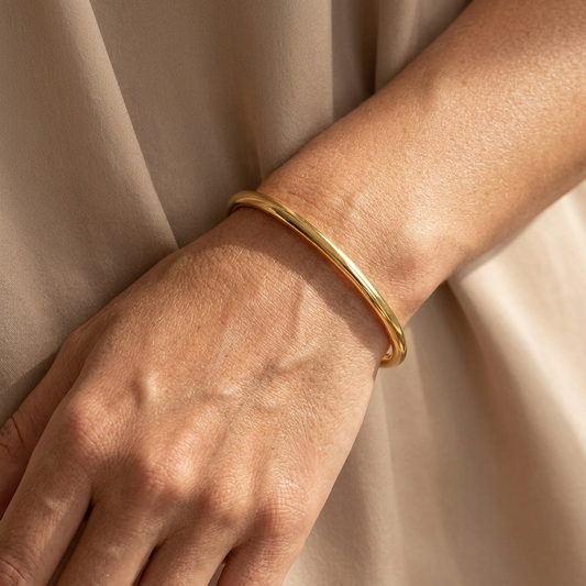 Victoria Sleek Bangle