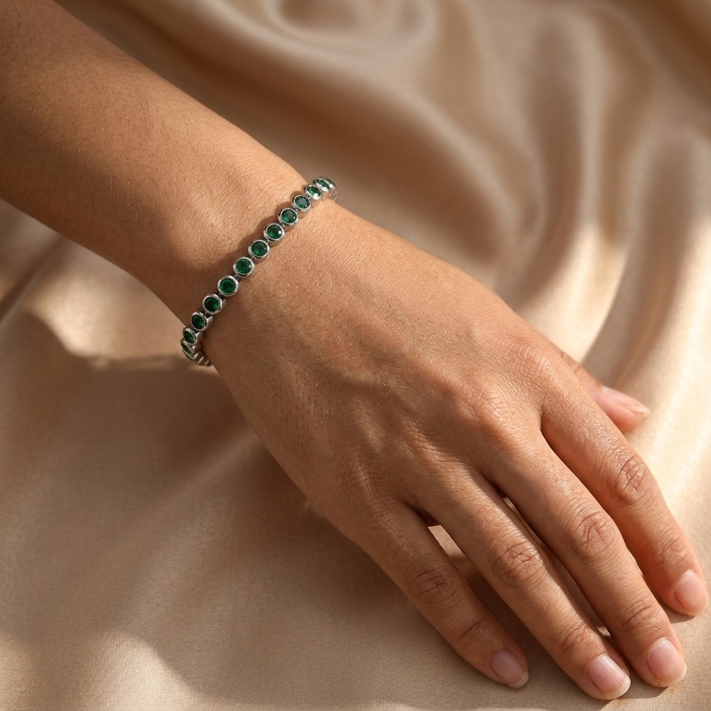 Elizabeth Emerald Radiance Bracelet