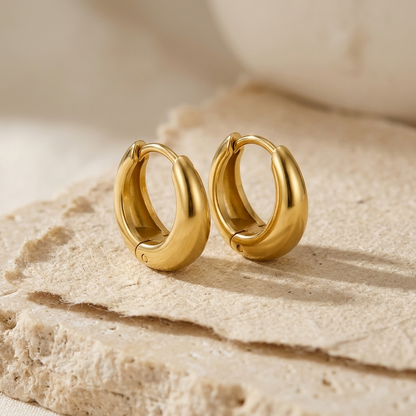 Eleanor Gold Hoop Earrings