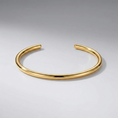 Victoria Sleek Bangle
