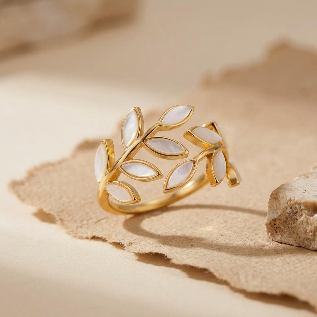 Anne Gold Leaf Ring