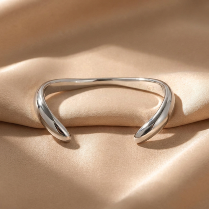 Maya Gold Bangle