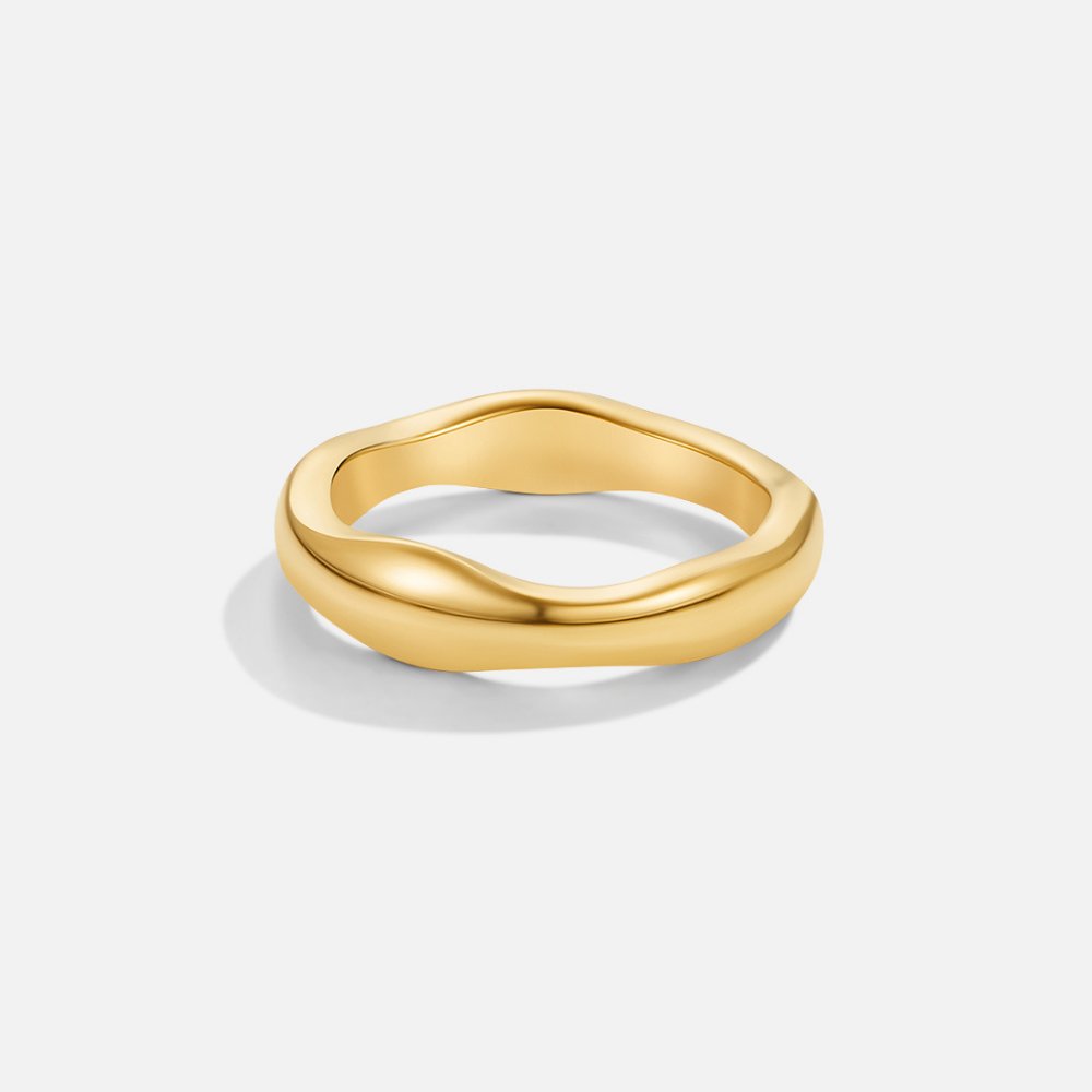 Victoria Wave Gold Ring Set