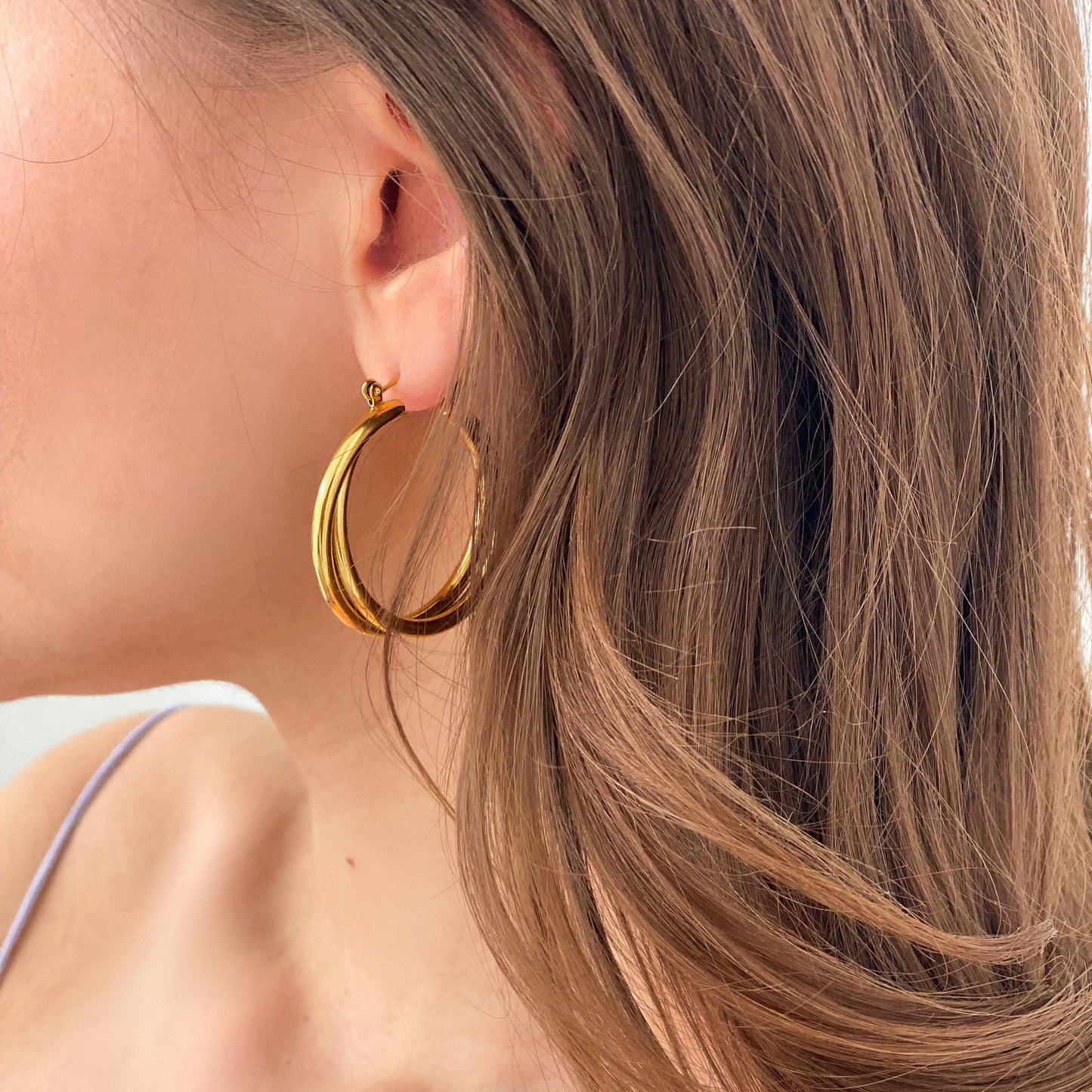 Thalia Gold Hoop Earrings