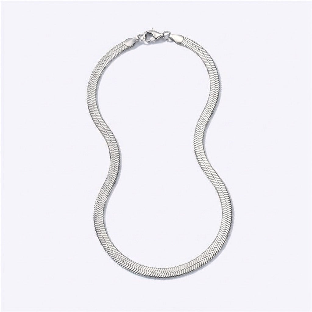 Eleanor Regal Herringbone Necklace
