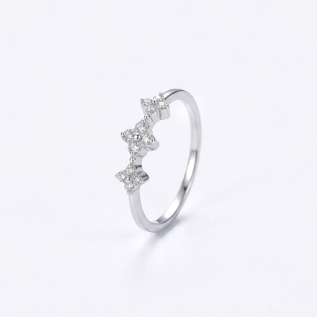 Theodora Clover Ring