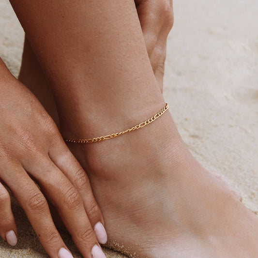 Elizabeth Figaro Gold Anklet